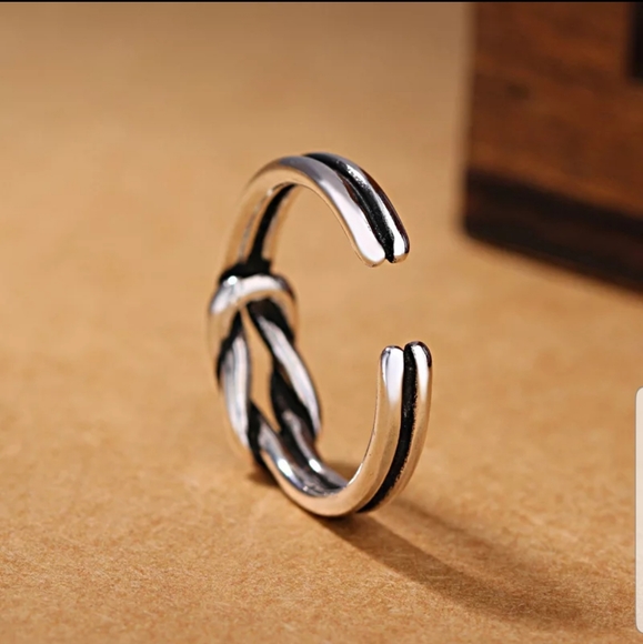 💎❤Sterling silver love knot ring - Picture 2 of 4